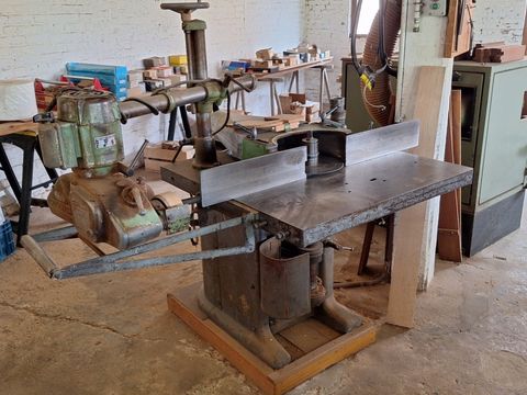 Danckaert Houtfreesmachine + Holz-Her doorvoer