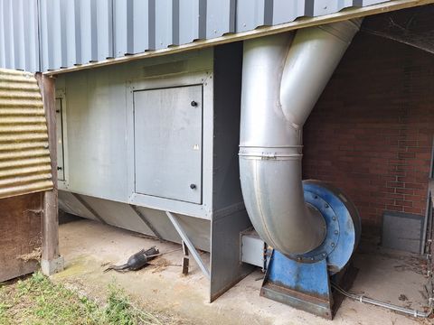 Complete filter- en stofafzuiginstallatie JKF Industri (Bouwjaar 2000) - Inclusief 2 ventilatoren en buizenstelsel