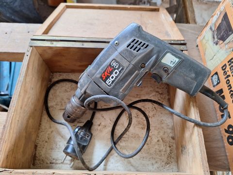 Skil hammer drill (500W)