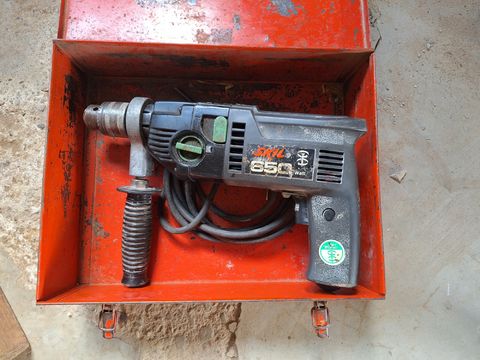 Skil  Vari-Tronic hammer drill (650W)