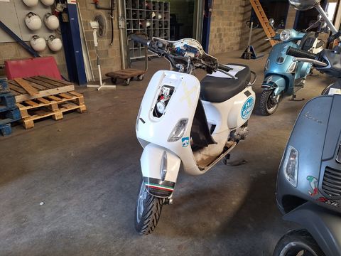 Titel: Piaggio Vespa LX 50 C38 – 45 km/u – Project/Revisie