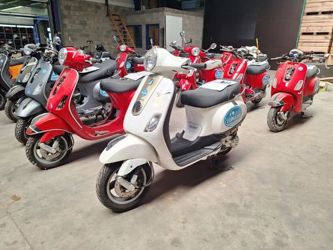 Titel: Piaggio Vespa LX 50 C38 – 45 km/u – Project/Revisie