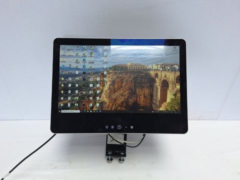 ACL GmbH OR-PC21LP-12 – 21.5" Touchscreen All-in-One PC (Core i5 / 8GB / 128GB SSD / Win 10 Pro)