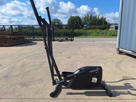 Domyos 100 / EL 100 compacte crosstrainer met digitaal display
