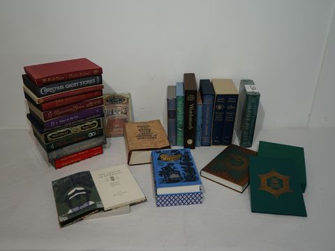 Collectie engelstalige boeken van Charles Dickens,Walter Scott,Keith Thomas enz...(Folio Society)