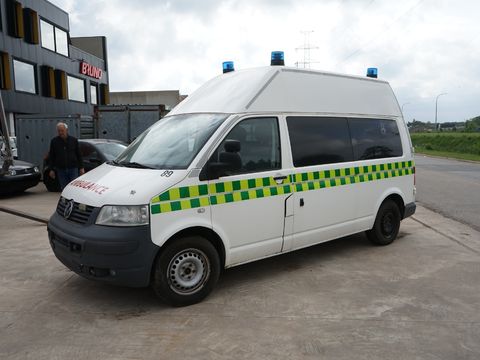 Volkswagen Transporter 2.5D(Ambulance)bwj.2009