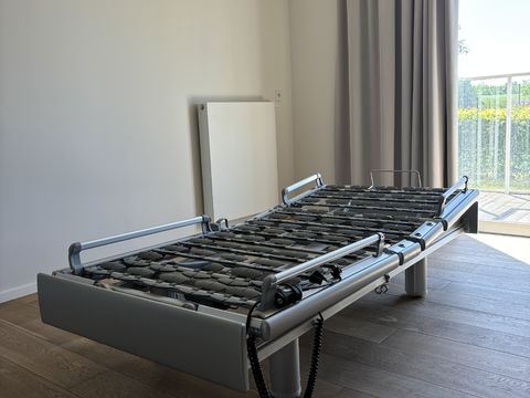 About 52 Care beds, electrically adjustable