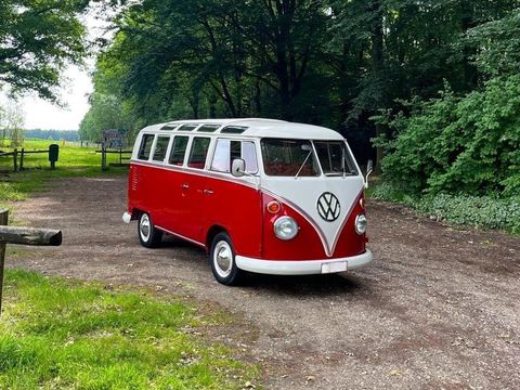 1964 Volkswagen Type 2 (T1) 21-Window Deluxe Microbus