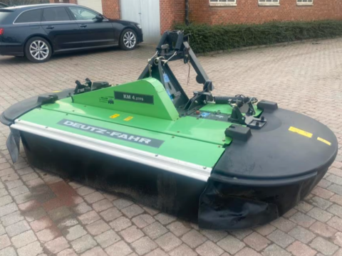 Faucheuse frontale Deutz-Fahr KM4.27FS + faucheuse arrière KM4.27
