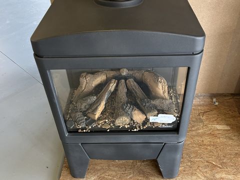 Gashaard Faber Jelling, 5KW , showroom toeste'l gebrand, vrijstaand