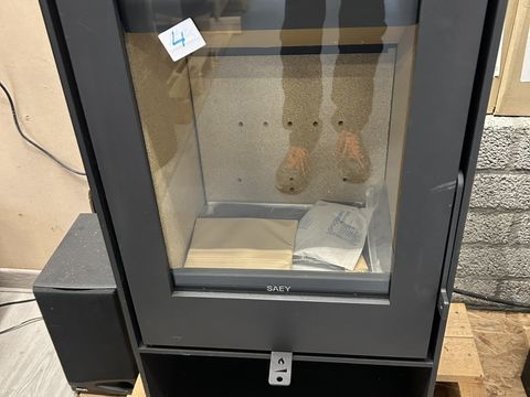 Houtkachel Saey Qube 6, Nieuw,6KW Vrijstaand model