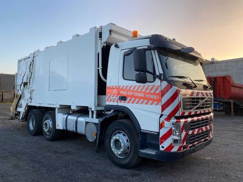 Volvo FMFH9 vuilniswagen 